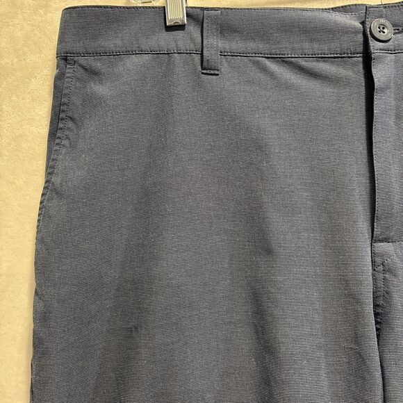 Travis Mathew Size 42 Blue Polyester Blend Performance Shorts Golf 10” Inseam - Picture 2 of 14